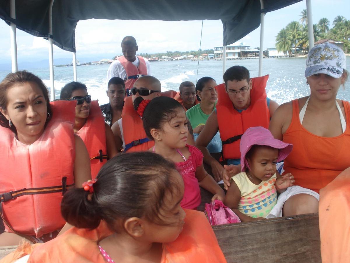 Hostal Bocas Tropical Paradise بوكاس تاون المظهر الخارجي الصورة